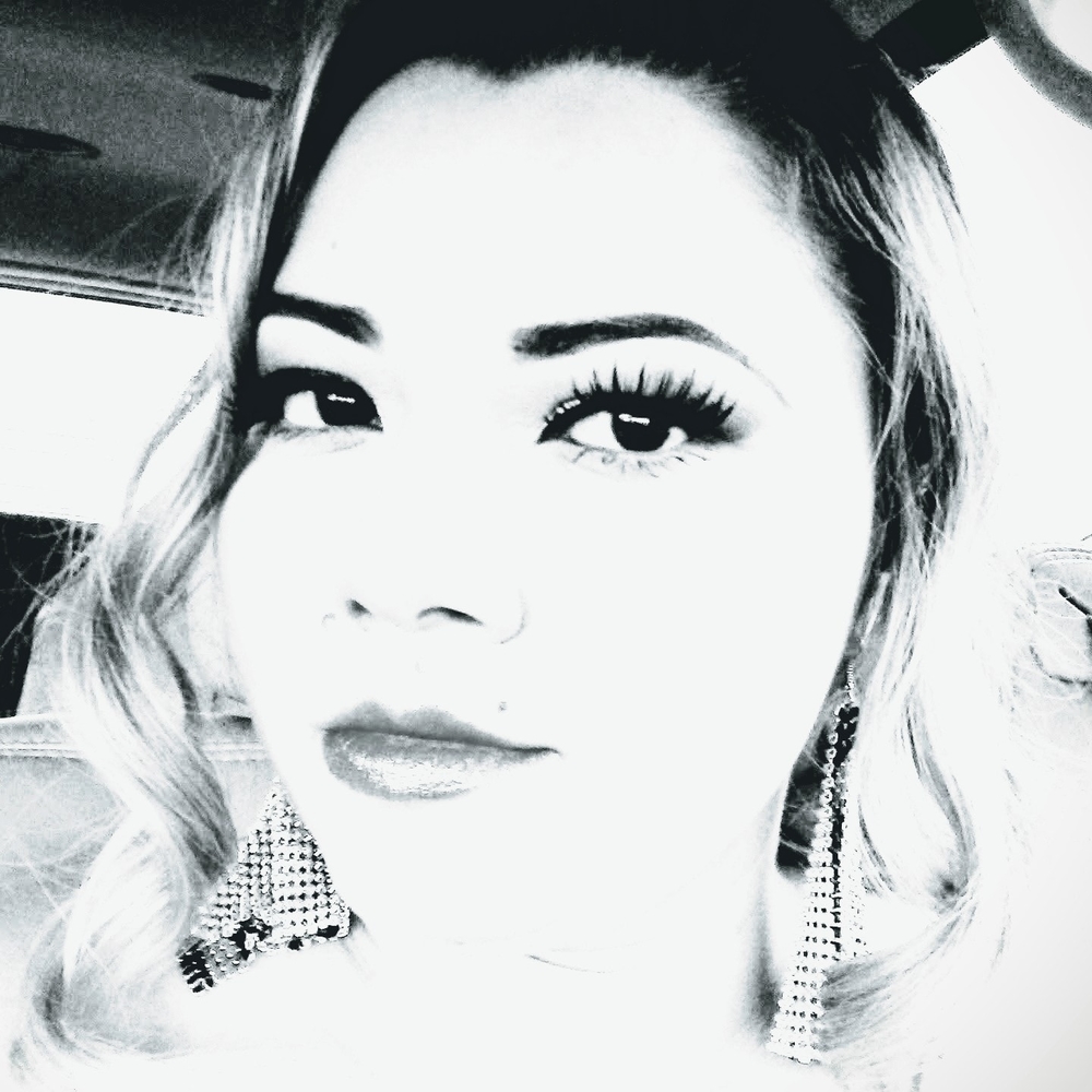 Meet your Posher, Miky